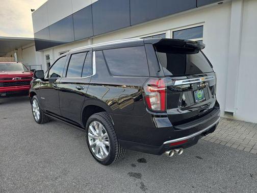 2023 Chevrolet Tahoe 4WD High Country