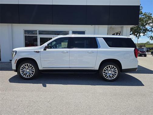 2025 GMC Yukon XL Denali