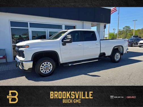 Summit White 2025 Chevrolet Silverado 2500 LT