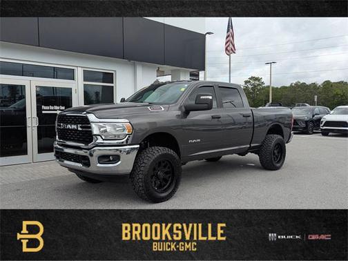2023 RAM 2500 Big Horn Crew Cab 4x4 6'4' Box