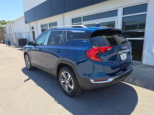 2021 GMC Terrain SLT