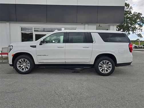 2024 GMC Yukon XL Denali