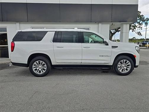 2024 GMC Yukon XL Denali