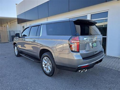2022 Chevrolet Suburban Premier