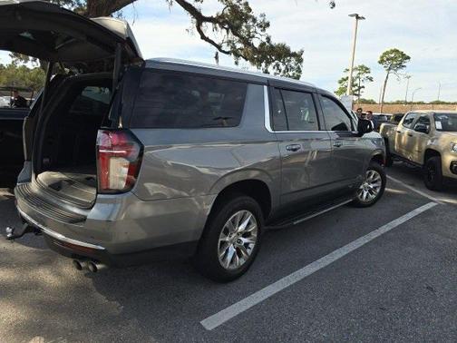 2022 Chevrolet Suburban Premier
