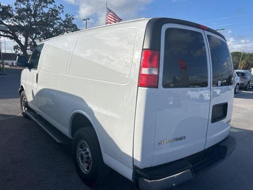 2022 GMC Savana 2500 Work Van