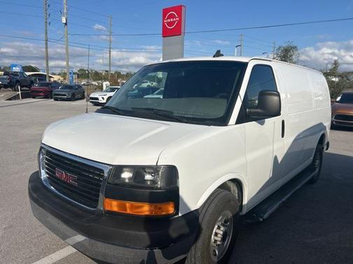 2022 GMC Savana 2500 Work Van