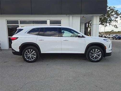 2025 Buick Enclave Preferred FWD