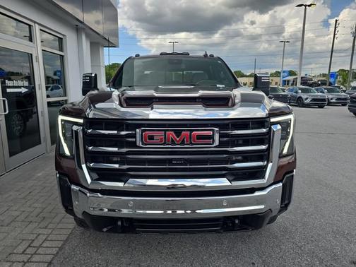 Redwood Metallic 2024 GMC Sierra 2500 SLT