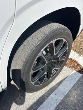 2022 Chevrolet Tahoe 4WD RST