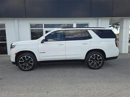 2022 Chevrolet Tahoe 4WD RST