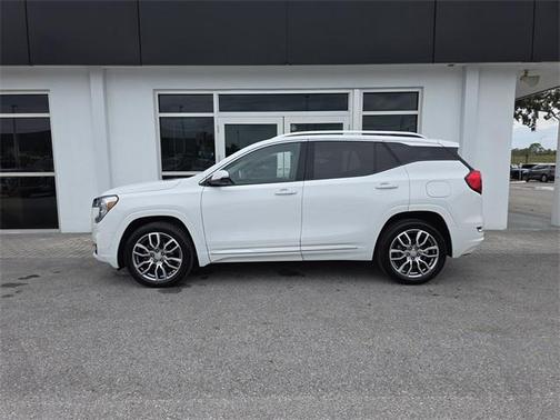 2023 GMC Terrain Denali