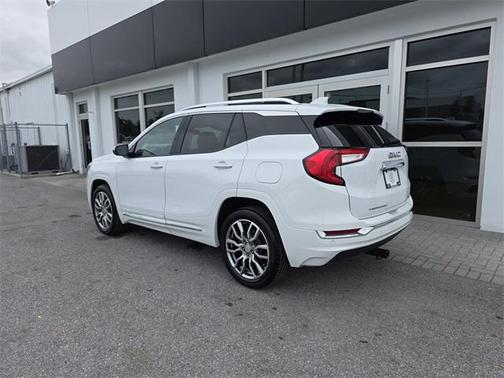 2023 GMC Terrain Denali