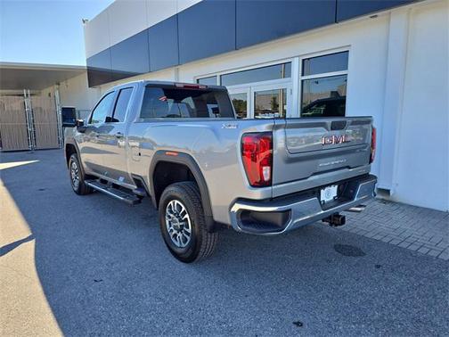2026 GMC Sierra 2500 SLE