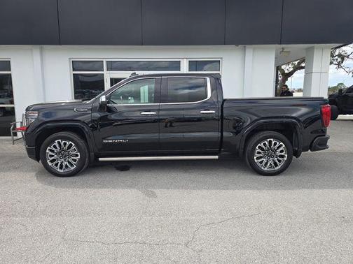 2023 GMC Sierra 1500 Denali Ultimate