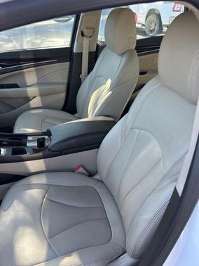2018 Buick LaCrosse Essence
