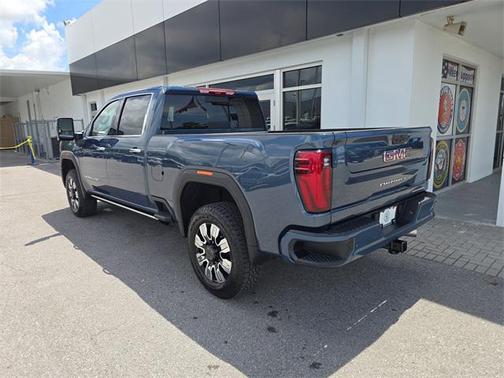 2025 GMC Sierra 2500 Denali