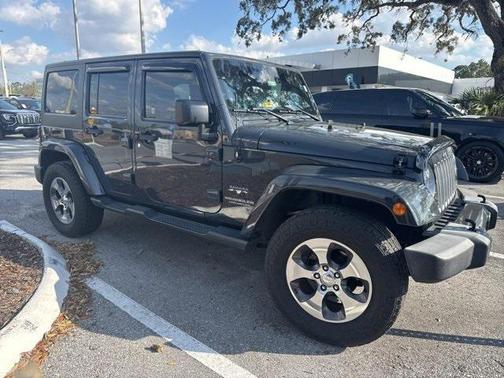 2017 Jeep Wrangler Unlimited Sahara
