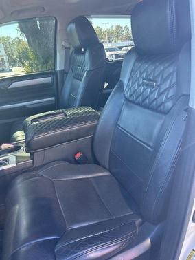 2017 Toyota Tundra Platinum