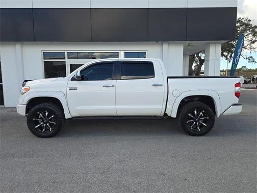 2017 Toyota Tundra Platinum