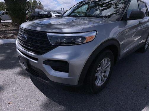 2020 Ford Explorer Base