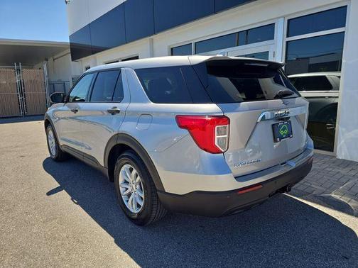 2020 Ford Explorer Base