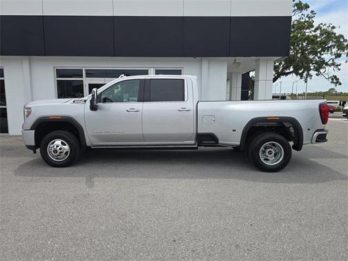 2023 GMC Sierra 3500 Denali