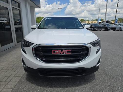 Summit White 2021 GMC Terrain SLE