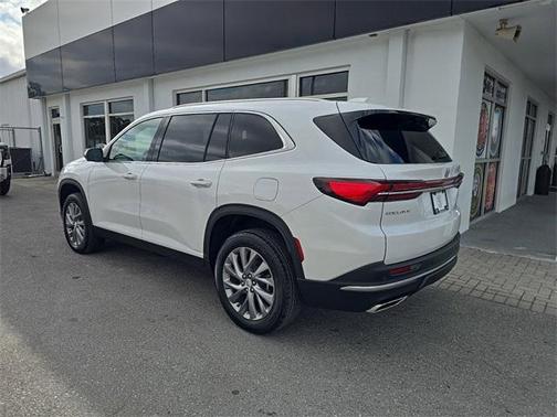 2025 Buick Enclave Preferred FWD