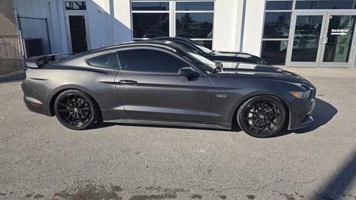 2017 Ford Mustang GT
