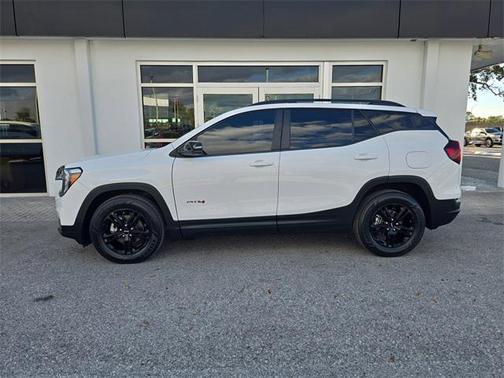 2022 GMC Terrain AWD AT4