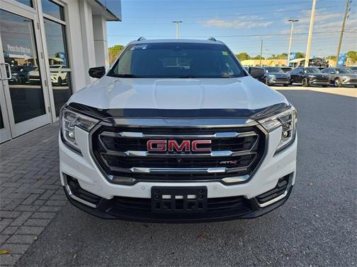 2022 GMC Terrain AWD AT4