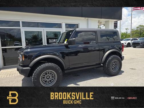 Shadow Black 2022 Ford Bronco Base