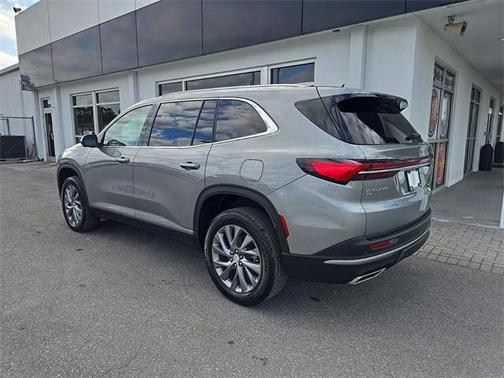 2025 Buick Enclave Preferred FWD