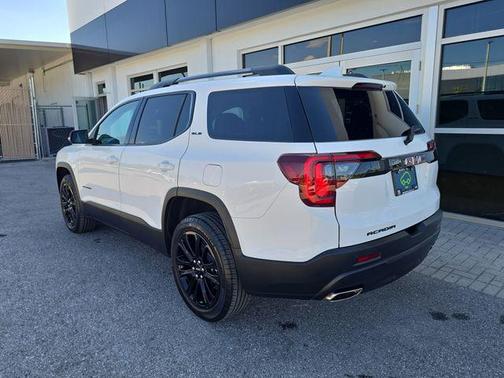 2023 GMC Acadia FWD SLE