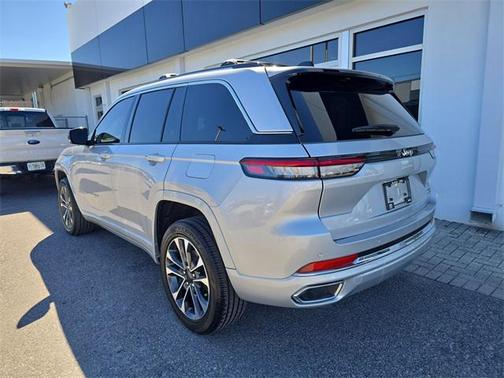 2023 Jeep Grand Cherokee Overland