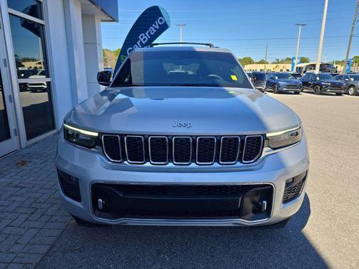 2023 Jeep Grand Cherokee Overland