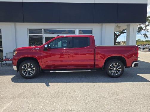 Radiant Red 2023 Chevrolet Silverado 1500 LT
