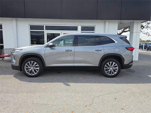2025 Buick Enclave Preferred FWD