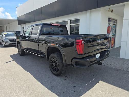 2025 GMC Sierra 3500 Denali