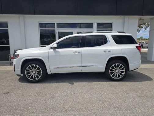 Summit White 2023 GMC Acadia Denali