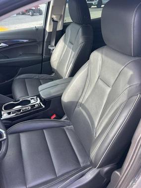 2021 Buick Envision FWD Essence