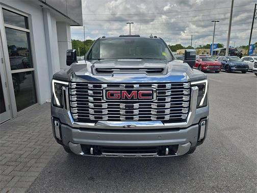 2025 GMC Sierra 2500 Denali