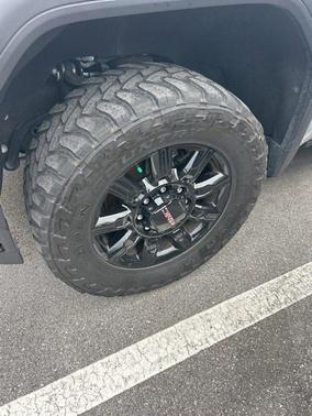 2024 GMC Sierra 2500 AT4