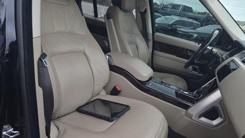 2020 Land Rover Range Rover Base