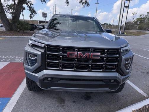 2025 GMC Canyon AT4