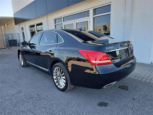 2014 Hyundai Equus Signature
