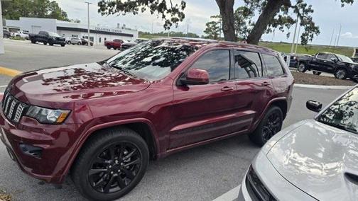 2018 Jeep Grand Cherokee Altitude