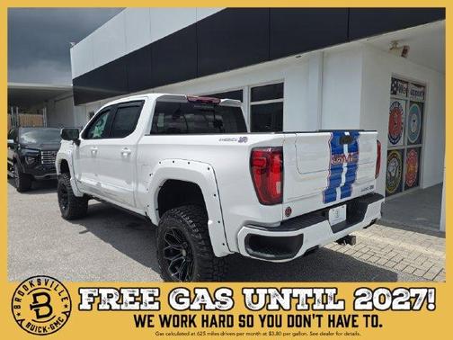 Summit White 2026 GMC Sierra 1500 AT4