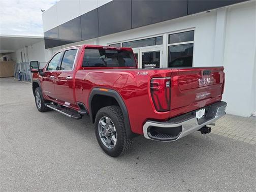 2025 GMC Sierra 2500 SLT